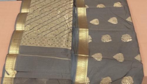 PL BIG BUTTA SAREE